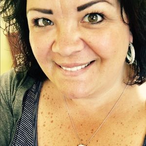 Meet your Posher, Cathy